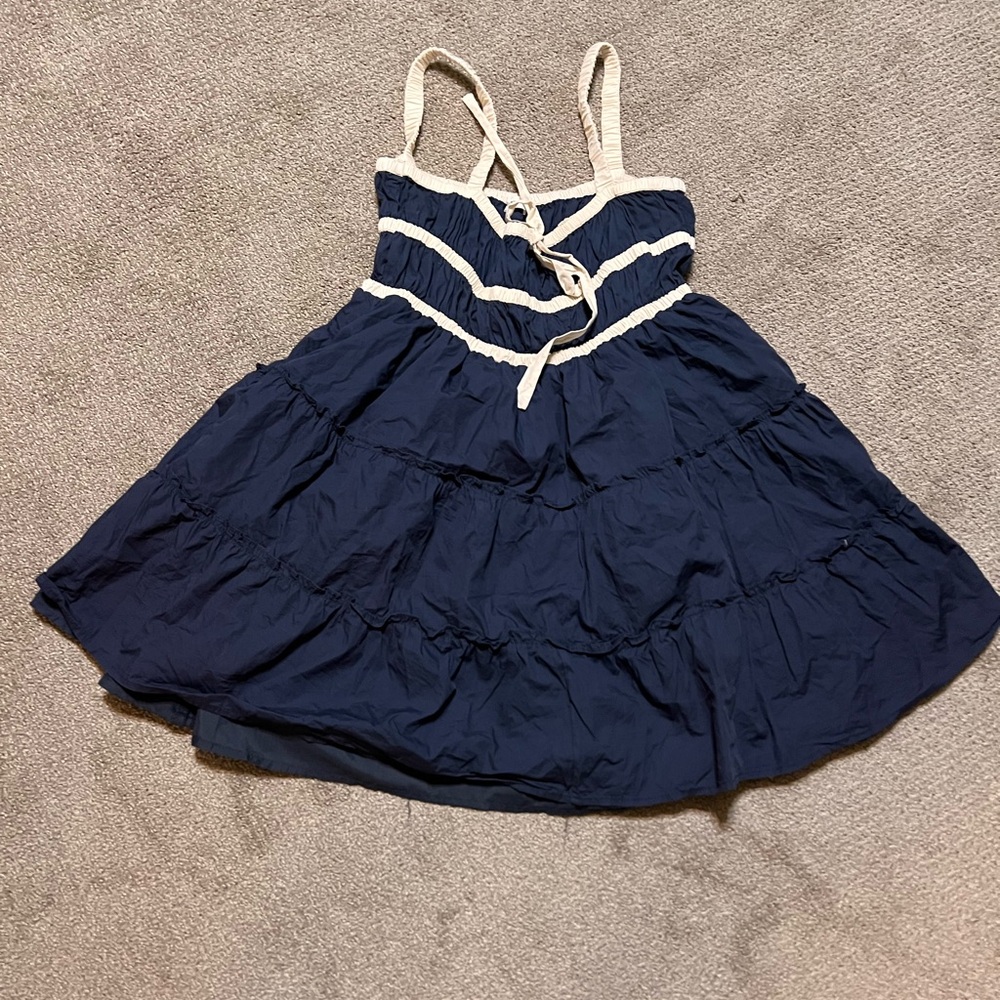 AUREUM Blue and White Sleeveless Tiered Sundress